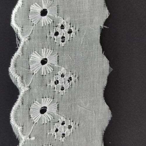 Bordado Inglês 5005