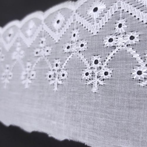 Bordado Inglês 7502